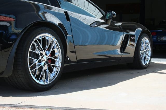 ZR1 Style Wheels in Chrome on Black Corvette