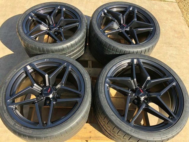 C7 ZR1 GM Satin Black Wheel Tire Package