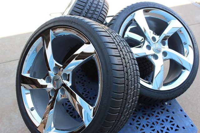 GM C7 5 Spoke Torque Corvette Chrome Wheel Tire Package