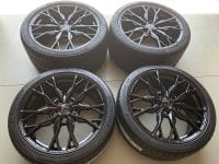 GM 20 Spoke C8 Corvette Wheel & Michelin Tire for Stingray - Black