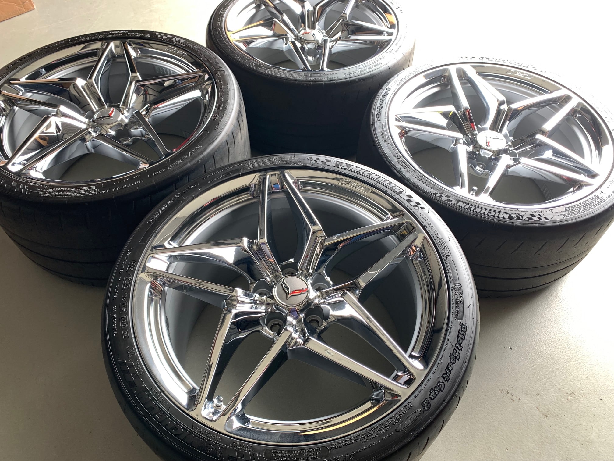 Pre Owned GM C7 Corvette ZR1 Wheel & Michelin Tire Pkg - Chrome - Image 2