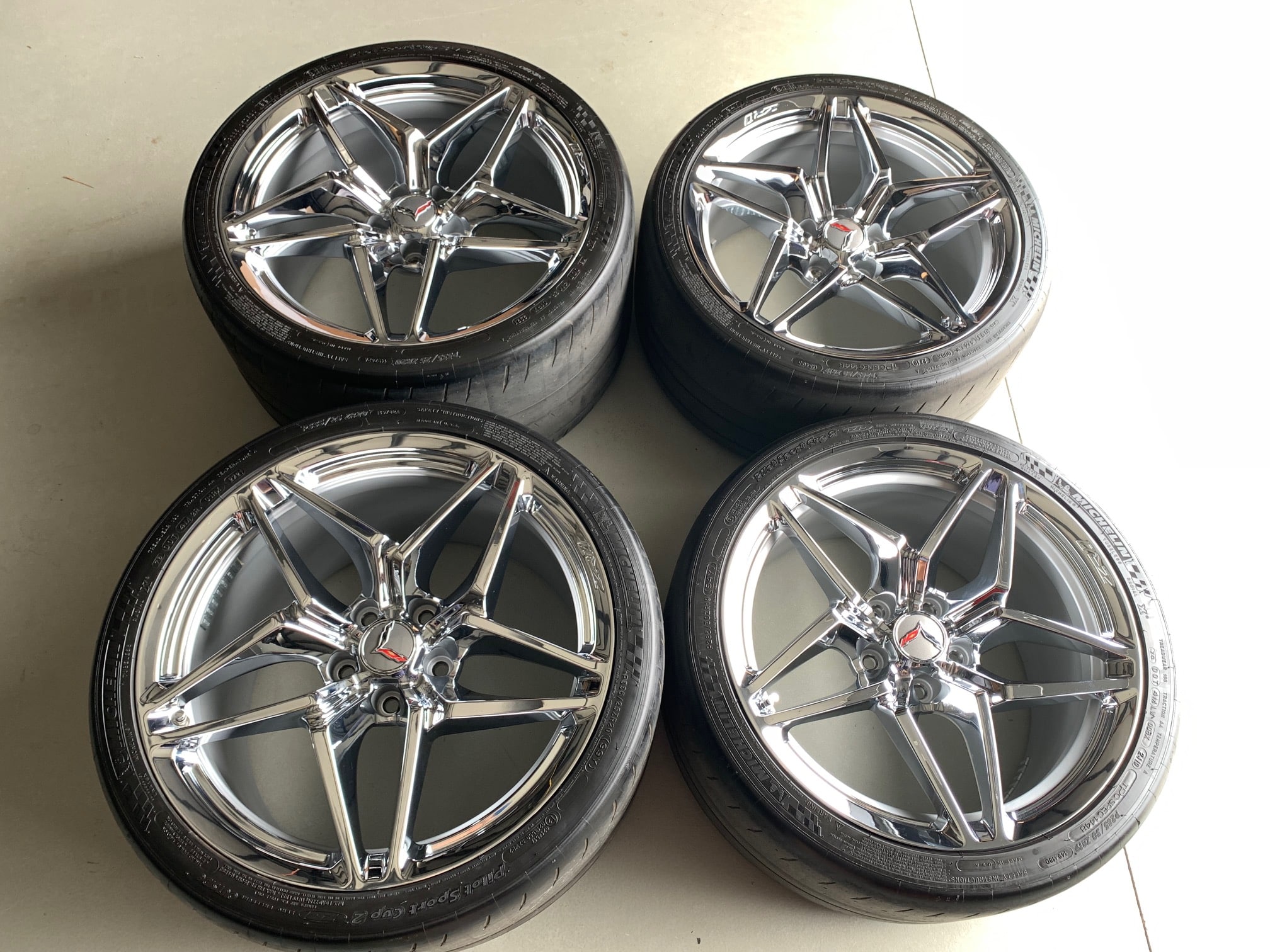 Pre Owned GM C7 Corvette ZR1 Wheel & Michelin Tire Pkg - Chrome - Image 3