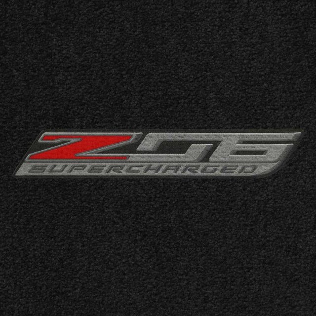 C7 Z06 Corvette Lloyds Mats - Logo Closeup