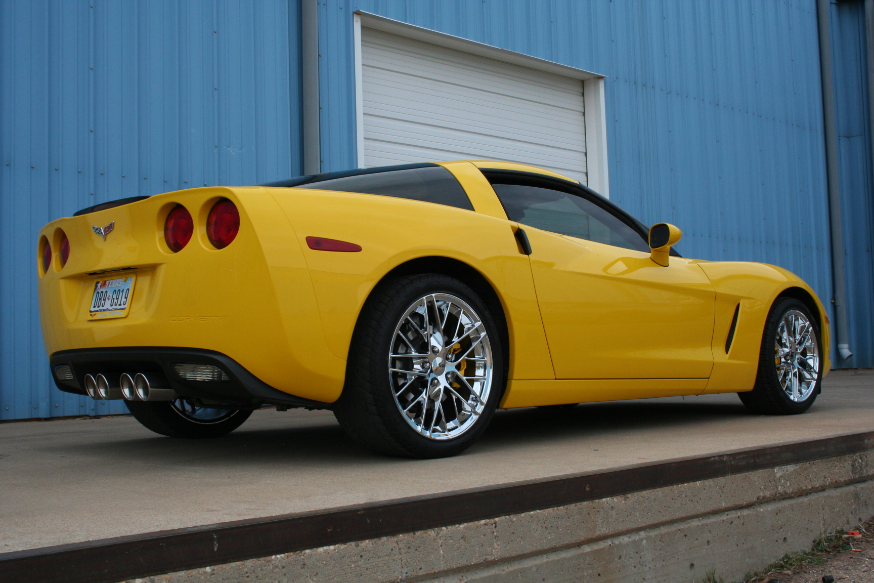 ZR1 Style Wheels in Chrome on Yellow Corvette.