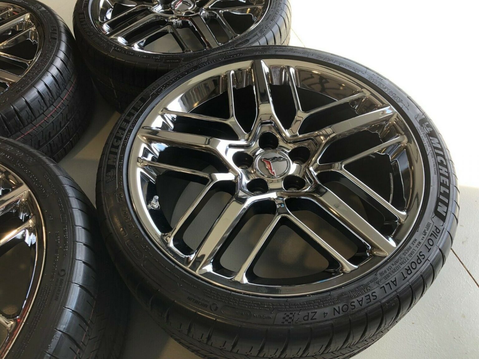 GT Stingray Wheel & Michelin Tire Package for C8 Corvette Chrome