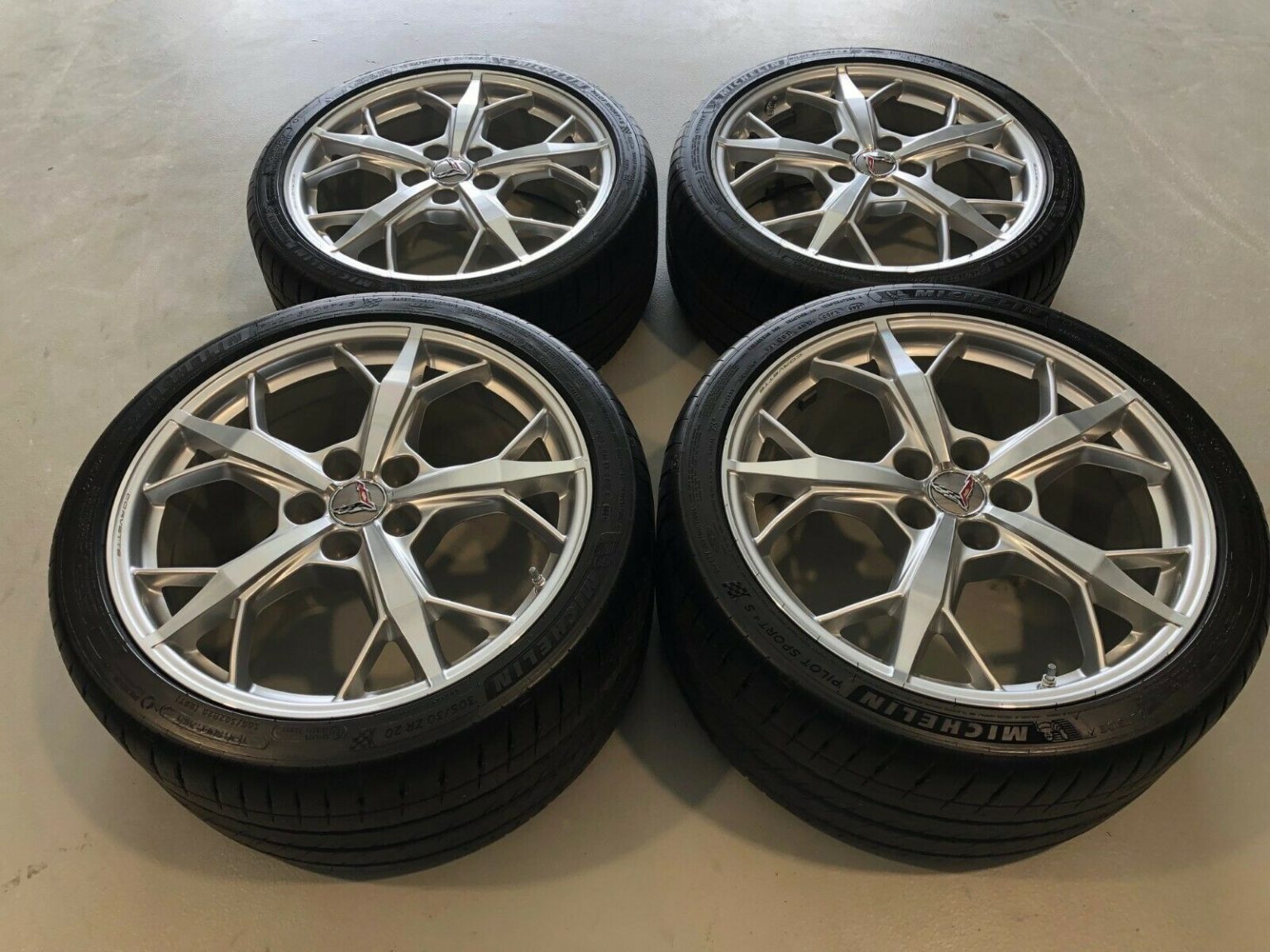 GM C8 Trident Silver Corvette Wheel & Michelin Tire Package Corvette