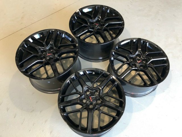 GT Stingray C8 Black Corvette Wheel Set - Top View