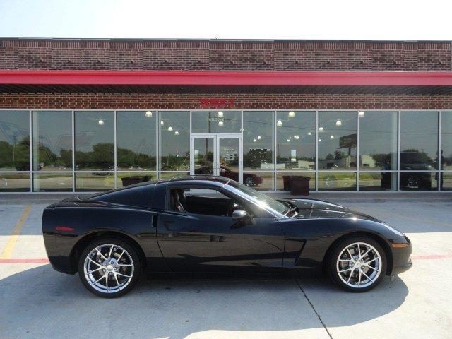 Z06 Spyder Wheels in Chrome on Black Corvette